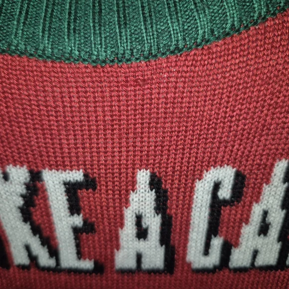 Captain Morgan Men's Ugly Christmas Sweater Size XL - Picture 4 of 9